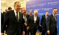 آغاز نشست سه‌جانبه وزرای خارجه ایران، روسیه و ترکیه در آستانه