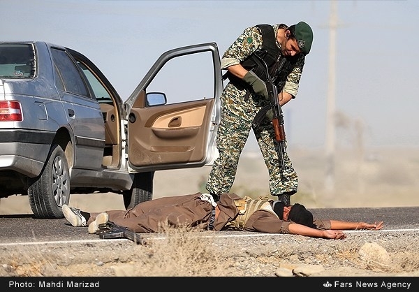از شایعه تا واقعیت؛ درگیری ارتش ایران با داعشی‌ها؟+تصاویر