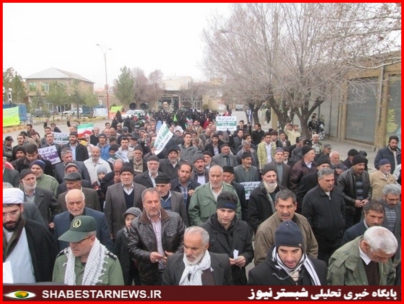 حماسه راهپیمایی ۲۲ بهمن ۹۳ در بندرشرفخانه+تصویر