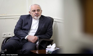 ظریف تهران را به مقصد آستانه ترک کرد