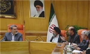 وزیر کشور همراه فریدون به تبریز سفر کرد
