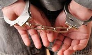 بازداشت ۱۰ نفر از کارکنان گمرک با اتهام تخلف ۱۵ هزار میلیارد تومانی + سند