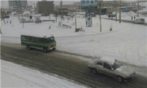 ۱۰۰ روستای ورزقان در محاصره برف و کولاک