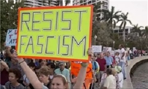 تظاهرات هزاران نفری مردم آمریکا علیه ترامپ در «فلوریدا»