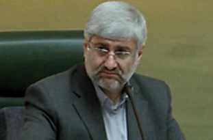 وضعیت بحرانی دریاچه ارومیه روحانی را به مجلس می‌کشاند/ منع قانونی برای طرح سوال نمایندگان از رئیس جمهور وجود ندارد