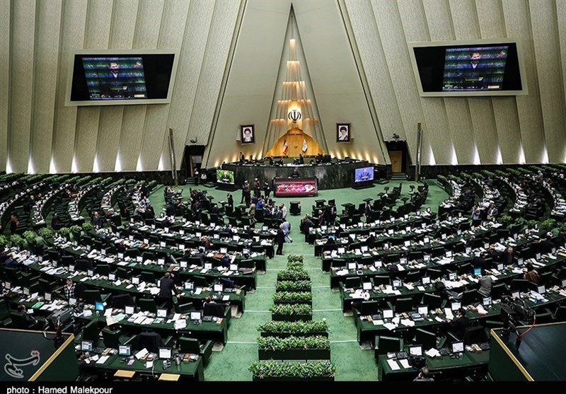 مجلس “عضویت اقلیت‌های دینی در شوراهای شهر” را تصویب کرد + جزئیات