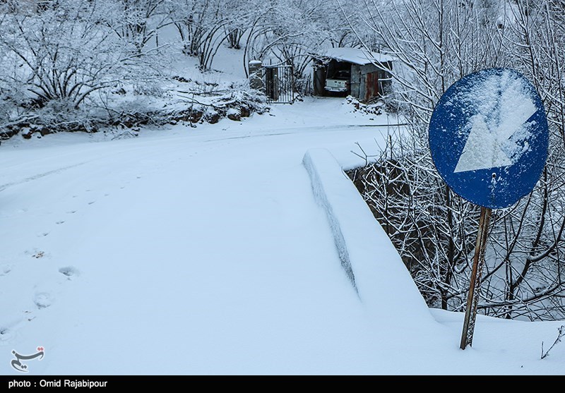 بارش برف و باران در استان آذربایجان شرقی آغاز شد