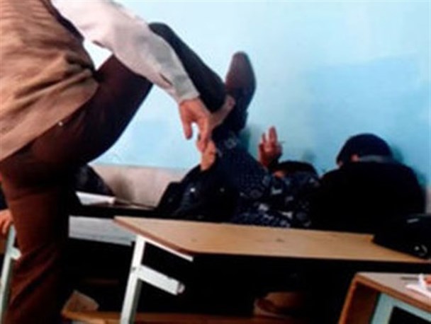 عقاید نژادپرستانه یک معلم در زنجان/ آموزگار هنر به صهیونیست‌‌ها درود فرستاد!