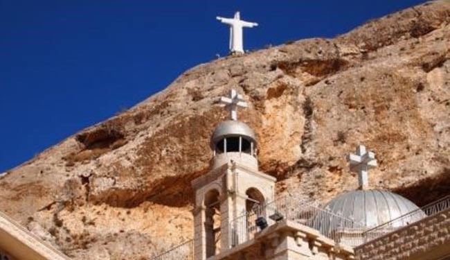 راهبه سوری: تروریستها دو جوان را به صلیب کشیدند