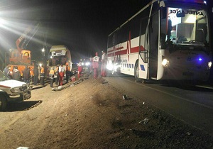 ۹ کشته و ۳۶ مجروح در واژگونی اتوبوس محور دیهوک _ فردوس/احتمال افزایش فوتی ها وجود دارد