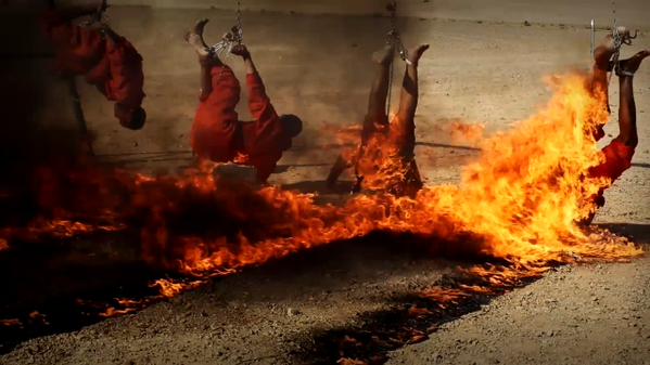 داعش ۴ نیروی حشد الشعبی را زنده زنده سوزاند +فیلم