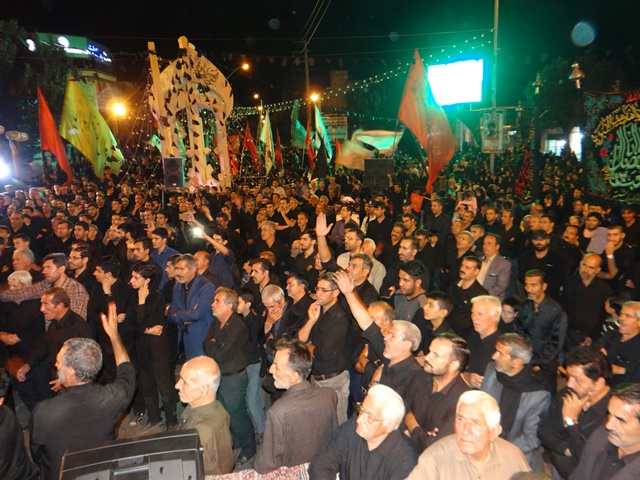 اجتماع بزرگ عزادارن حسینی در شبستر برگزار شد+تصاویر