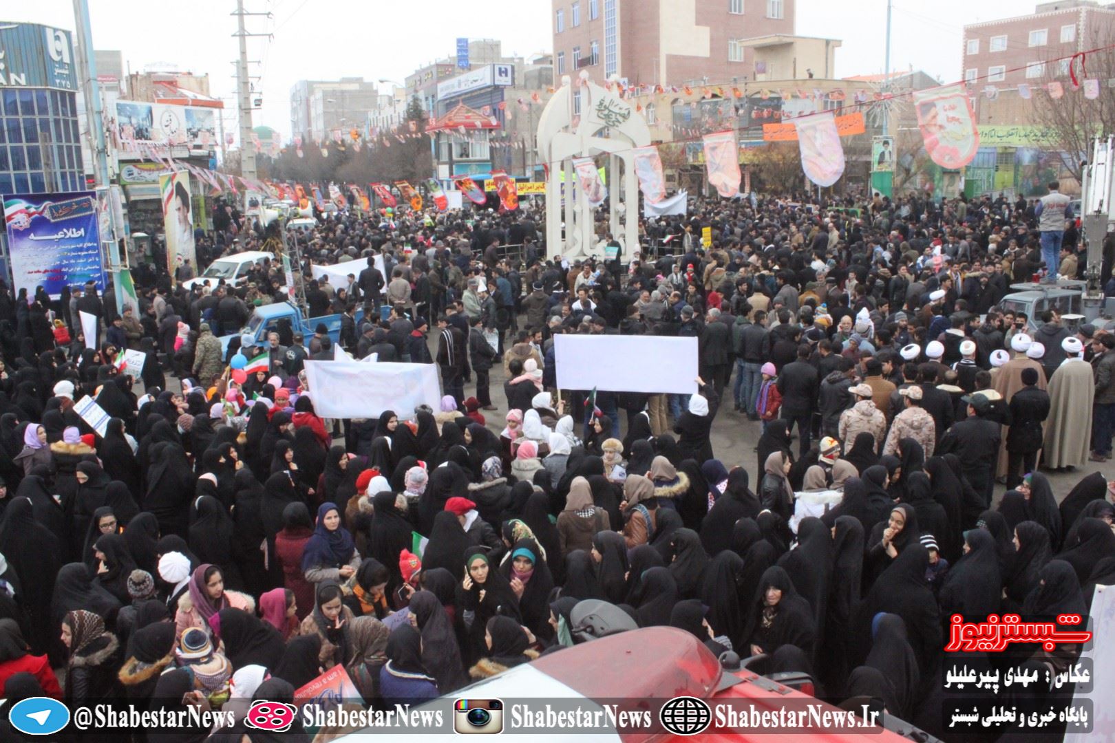 حضور کوبنده مردم شبستر در راهپیمایی ۲۲ بهمن ۹۵ +تصاویر