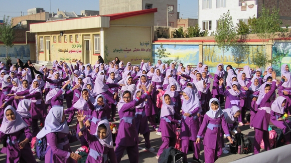 جشن بازگشایی مدارس درشبستر برگزار شد+تصاویر