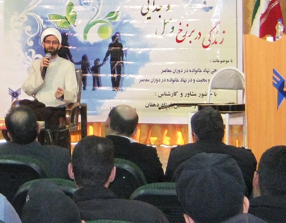 گفتمان دانشجویی دردانشگاه آزاداسلامی صوفیان برگزار شد