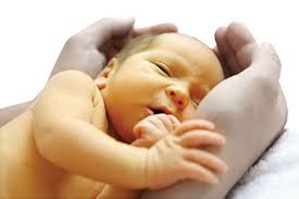 موثرترین روش‌های خانگی برای مقابله با زردی نوزادان