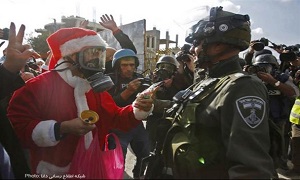گزارش تصویری/درگیری بابانوئل ها با صهیونیست ها